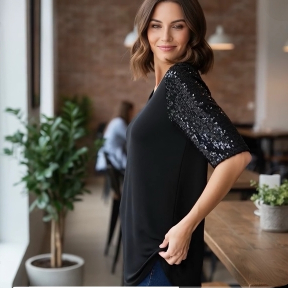 Quacker Factory Tops - Quacker Factory Women's Black V-Neck Top Sequin Elbow 3/4 Sleeve Tunic Shirt XL